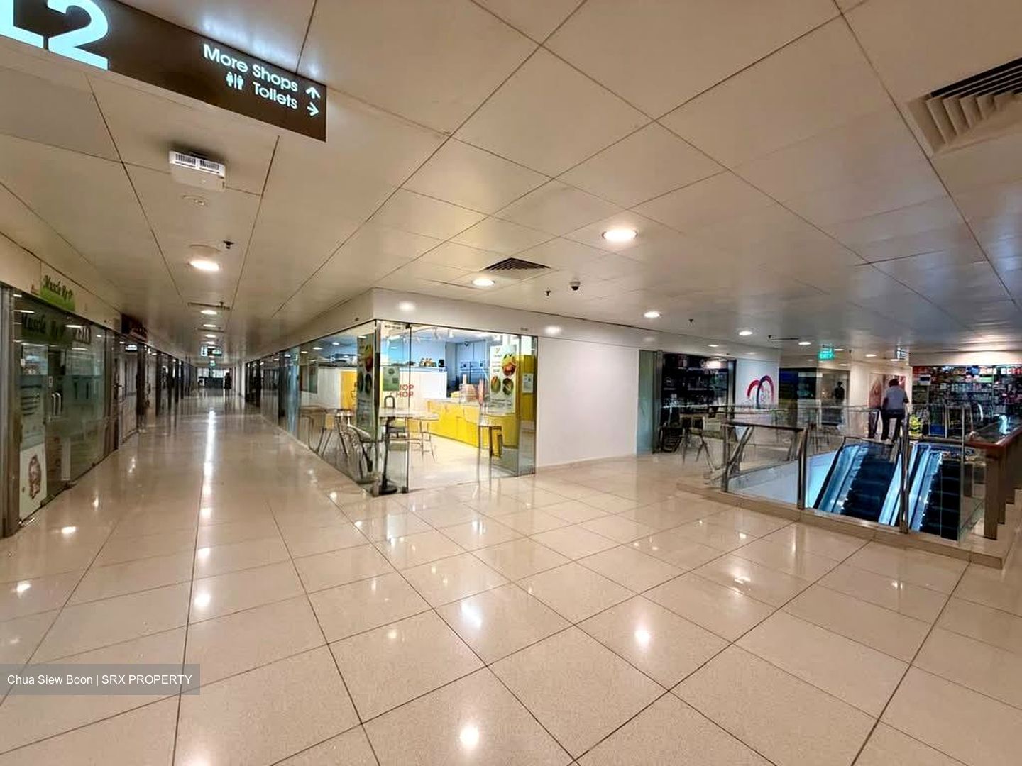 International Plaza (D2), Retail #551152761
